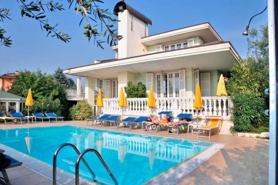 Hotel Gardenia & Villa Charme Adults Friendly 4Star Service Bardolino Exterior photo